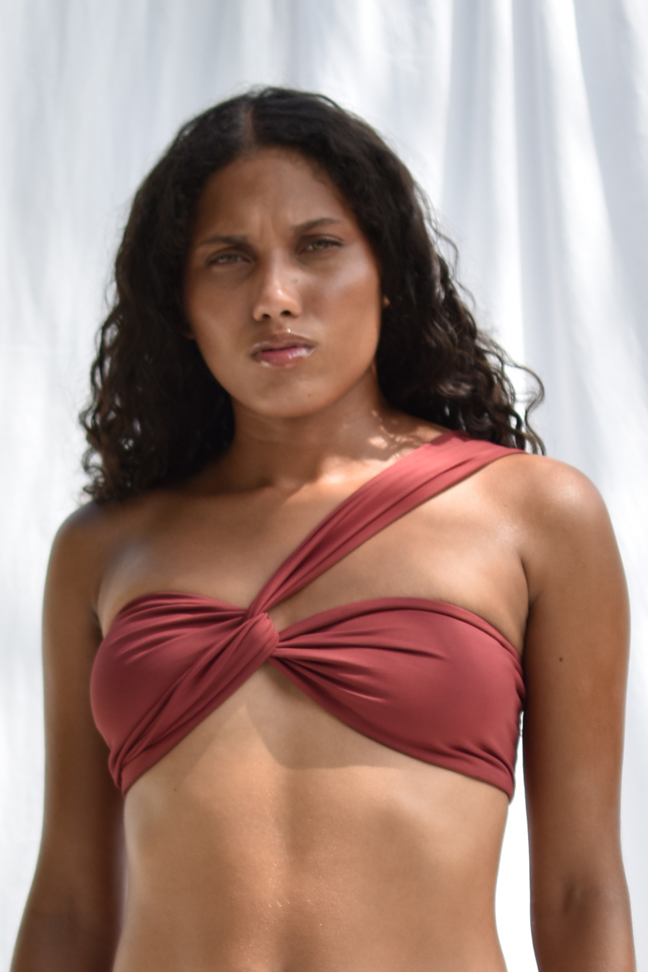 ENNAKINE CONVERTIBLE BANDEAU BIKINI TOP