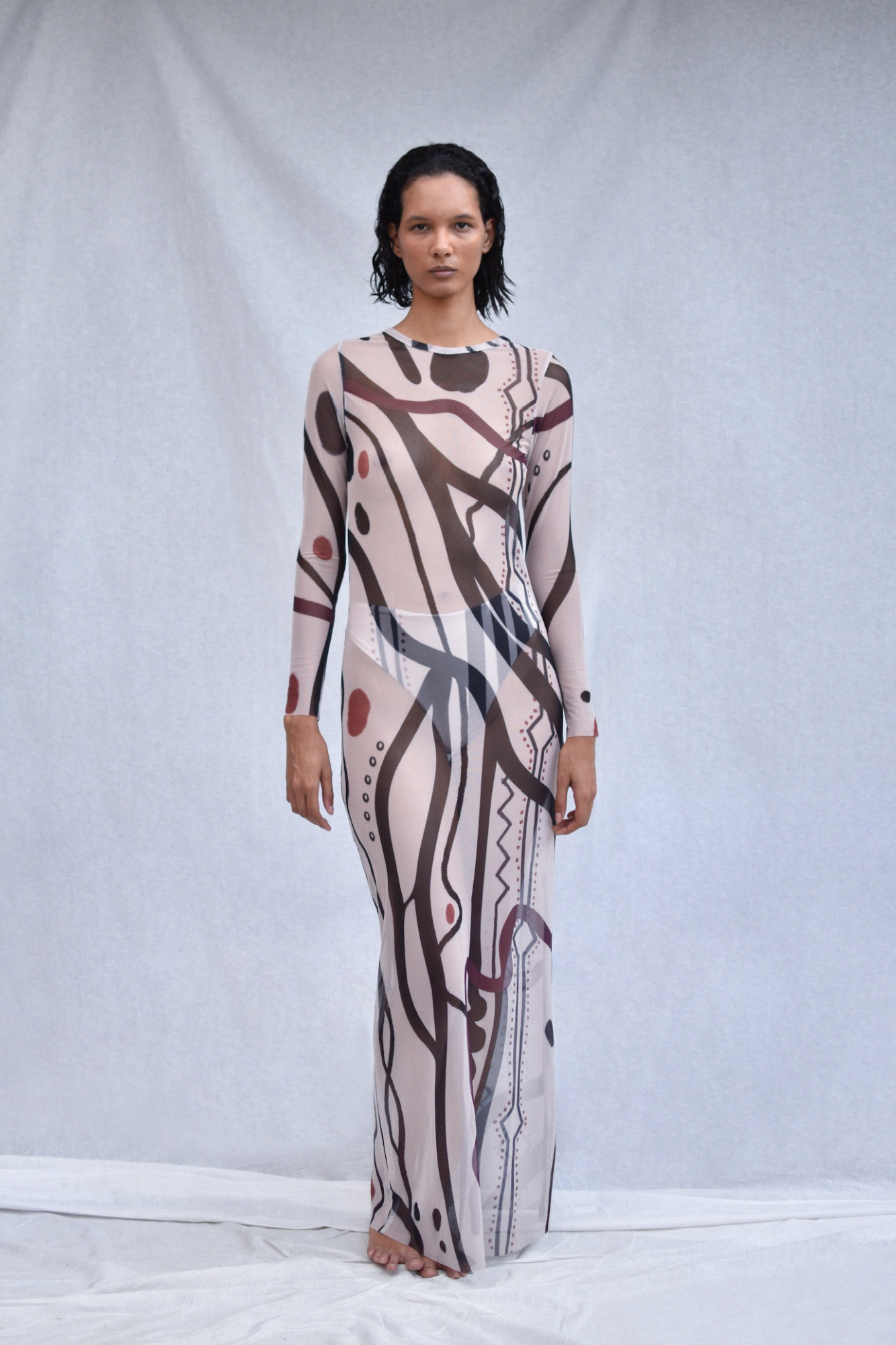 Tuenkarön Long Sleeve Maxi Mesh Dress