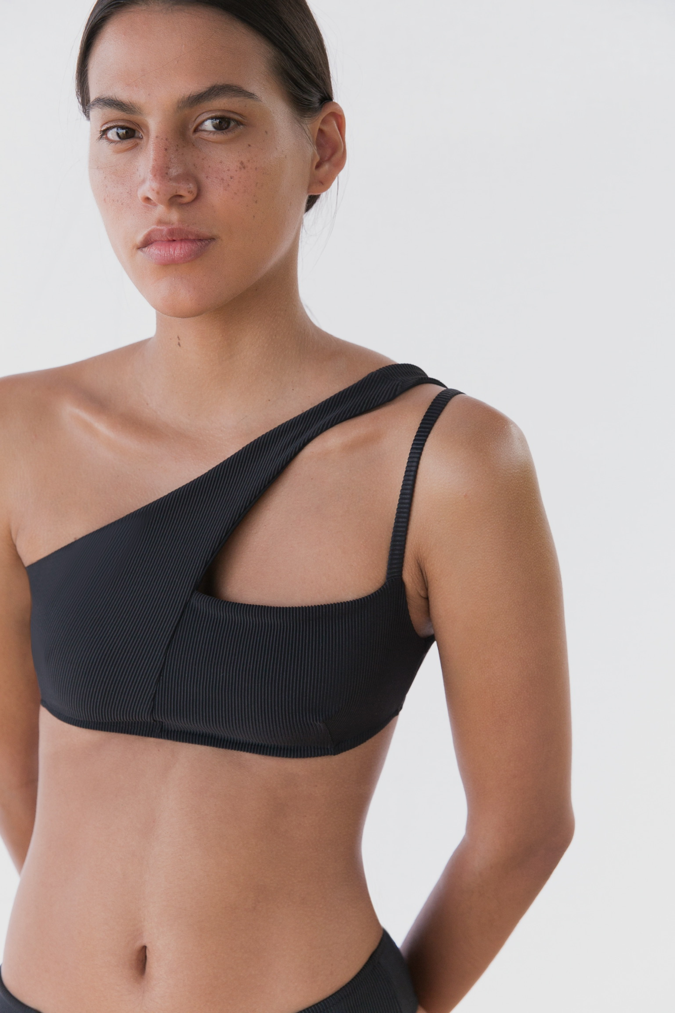 Uruperé One Shoulder Bikini Top